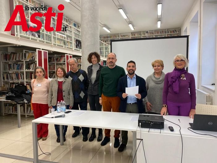 Foto di gruppo per i partecipanti alla conferenza stampa di questa mattina Foto di gruppo per i partecipanti alla conferenza stampa di questa mattina