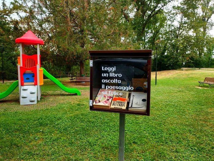 Costigliole d'Asti promuove la lettura installando sei casette dei libri