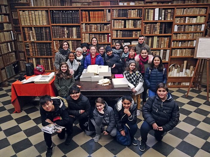 La 1F della Scuola Jona