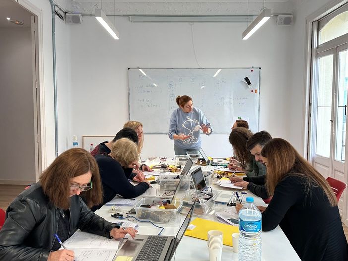 Otto docenti del Vercelli di Asti in Spagna per il progetto di mobilità internazionale Erasmus plus