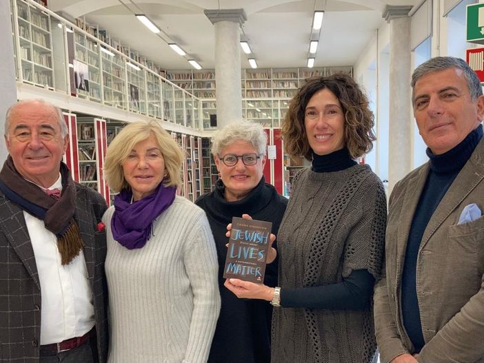L'Associazione Italia Israele dona alla Biblioteca Astense l'ultimo libro di Fiamma Nirenstein sull'antisemitismo