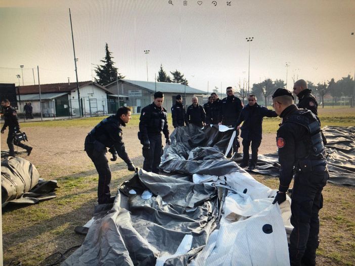Questa mattina i carabinieri simulano un'emergenza alluvione nell'ex piazza d'Armi