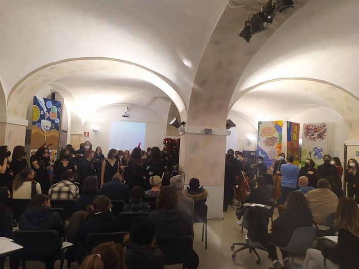 Al Monti gli allievi hanno salutato l'arrivo delle vacanze con un concerto Al Monti gli allievi hanno salutato l'arrivo delle vacanze con un concerto