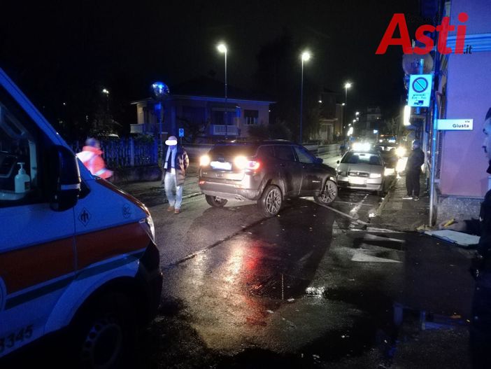 Ubriaco al volante, provoca un incidente: patente ritirata dalla Municipale