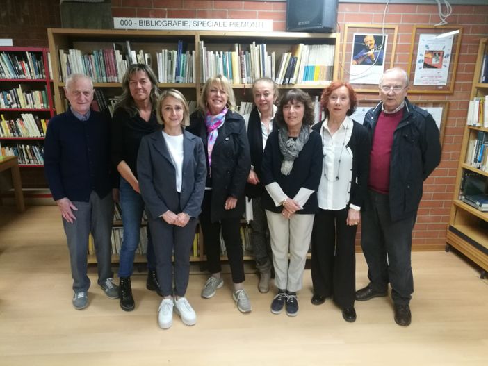 La professore Merante con il consiglio della Biblioteca La professore Merante con il consiglio della Biblioteca