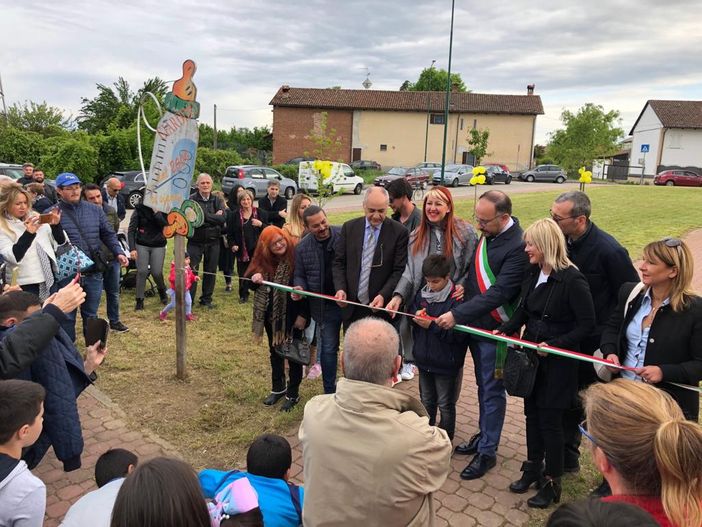 Inaugurata ad Asti l'area verde di via Perroncito Inaugurata ad Asti l'area verde di via Perroncito