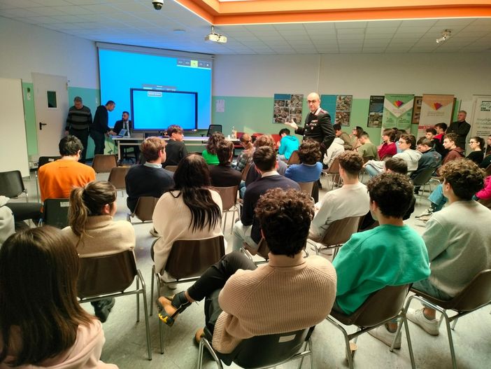 Il Pellati di Nizza incontra i carabinieri del Nucleo per la  Tutela dei Beni Culturali