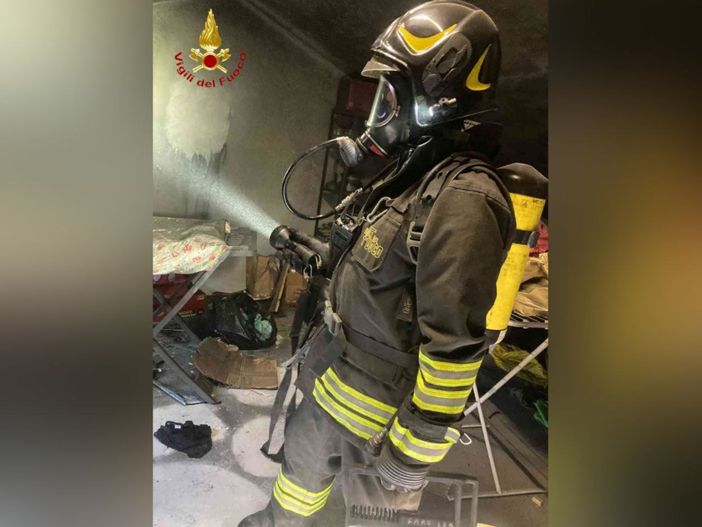 Principio d’incendio in un sottotetto a Montechiaro
