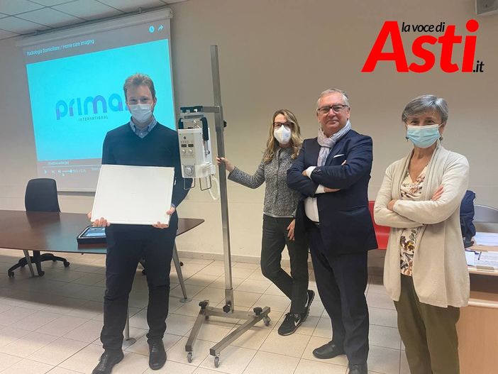 Due immagini della presentazione del servizio di Radiologia domiciliare