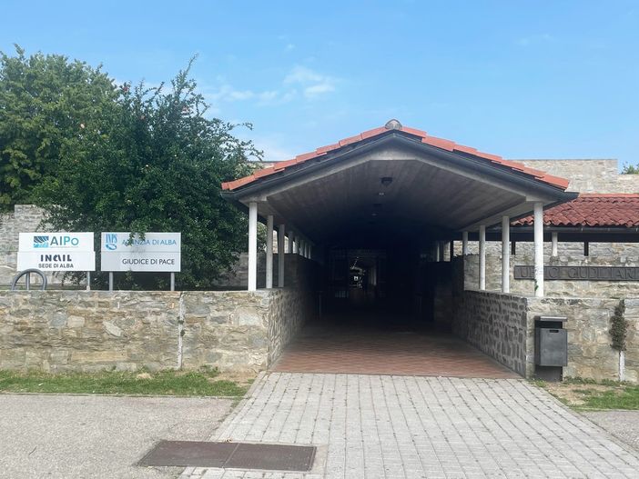 Il tribunale di Alba Il tribunale di Alba