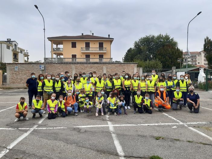 Anche Nizza sabato 26 marzo raccoglierà rifiuti per la giornata dell'ecologia