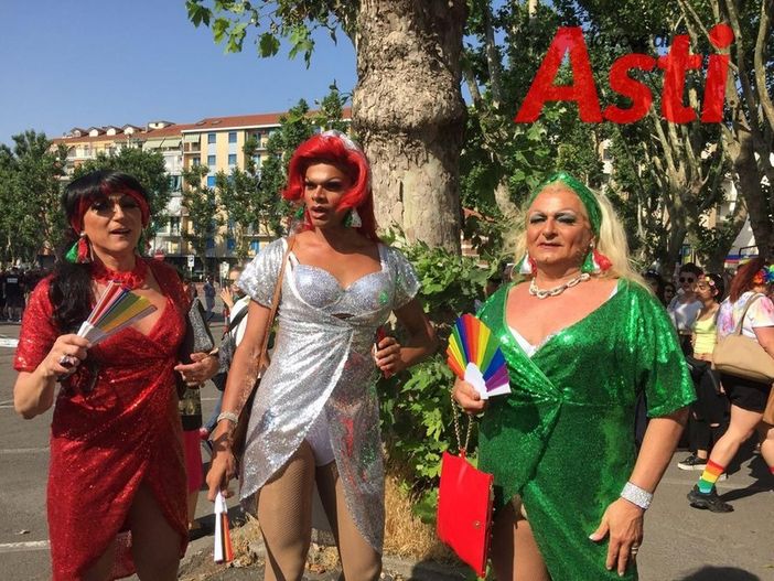 Un'immagine dell'Asti Pride 2019