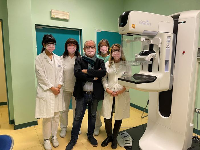 Il dg Boraso in radiologia con lo staff, questa mattina