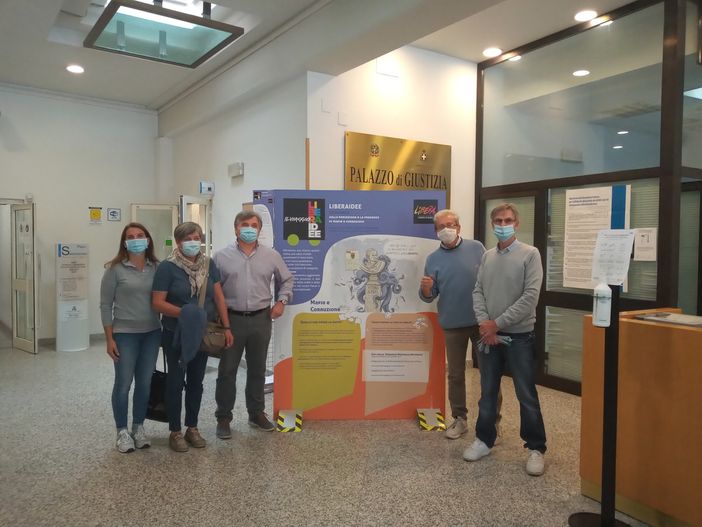 Con la mostra “Liberaidee”, Libera Asti racconta, attraverso il linguaggio dei fumetti, cosa sono le mafie