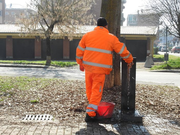 La riapertura delle fontane nelle aree verdi di via Turati e di Viatosto