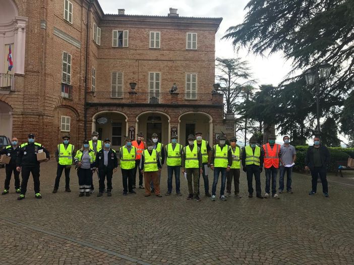 Terminata la distribuzione delle mascherine a Castell'Alfero Terminata la distribuzione delle mascherine a Castell'Alfero