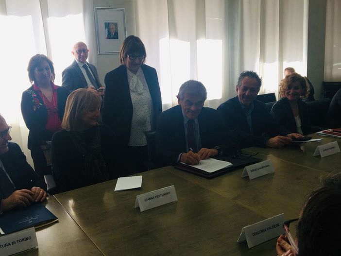 Il Piemonte 'fa squadra' per contrastare più efficacemente il caporalato in agricoltura Il Piemonte 'fa squadra' per contrastare più efficacemente il caporalato in agricoltura