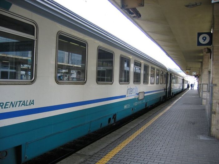 Treni: nel week end bus sostitutivi da Piacenza ad Asti per Intercity