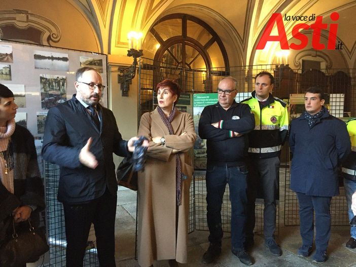 Asti. Inaugurata oggi in Comune la mostra  "Alluvione '94: da tragedia a prevenzione", organizzata dall'associazione Protezione Civile Città di Asti Asti. Inaugurata oggi in Comune la mostra  "Alluvione '94: da tragedia a prevenzione", organizzata dall'associazione Protezione Civile Città di Asti