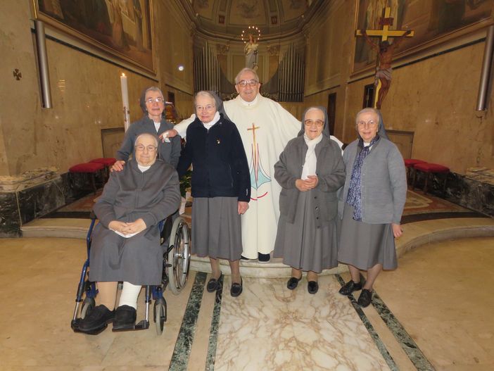 Le Figlie di Maria Ausiliatrice di Nizza Monferrato hanno festeggiano i giubilei di professione religiosa