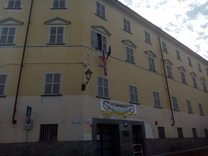 L'istituto Penna di San Damiano L'istituto Penna di San Damiano