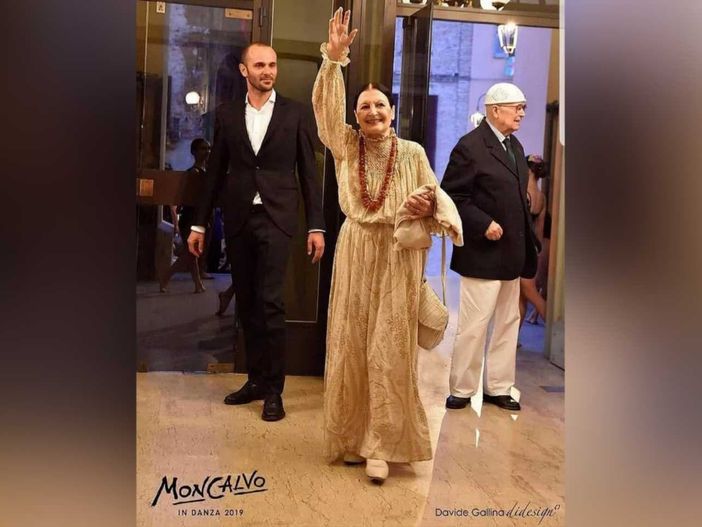 Massimiliano Vacchina e Carla Fracci nell’edizione 2019 (Ph. Davide Gallina) Massimiliano Vacchina e Carla Fracci nell’edizione 2019 (Ph. Davide Gallina)