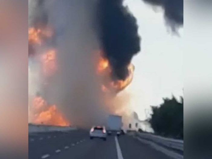 Un fermoimmagine del video che documenta la spaventosa esplosione Un fermoimmagine del video che documenta la spaventosa esplosione