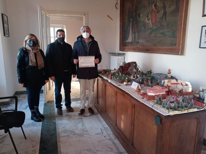 Premiati a Castelnuovo Belbo i 10 partecipanti alla mostra dei presepi [FOTO]