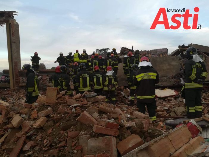 Anche i Vigili del Fuoco di Asti in supporto alla tragedia di Quargnento, dove hanno perso la vita tre colleghi