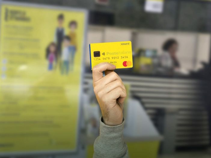 Stop al reddito di cittadinanza: ad Asti lo percepivano in 4mila. Si attende un assalto ai Servizi Sociali Stop al reddito di cittadinanza: ad Asti lo percepivano in 4mila. Si attende un assalto ai Servizi Sociali