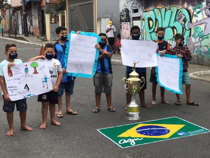 Valorizzazione dello sport come veicolo sociale, con i 37 tesserati Orange anche i coetanei brasiliani dell'Itam Paulista Valorizzazione dello sport come veicolo sociale, con i 37 tesserati Orange anche i coetanei brasiliani dell'Itam Paulista