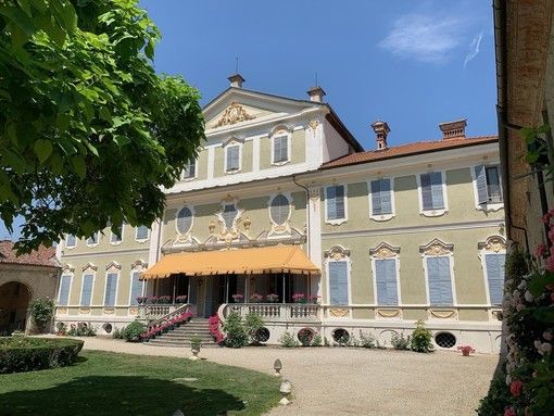 La splendida Tenuta Berroni dopo gli interventi di restauro