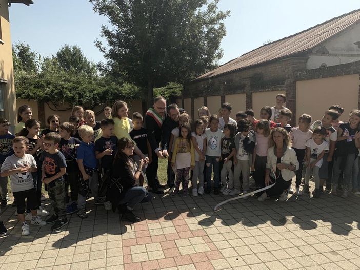 La scuola Oberdan di Portacomaro Stazione ha il suo nuovo tetto