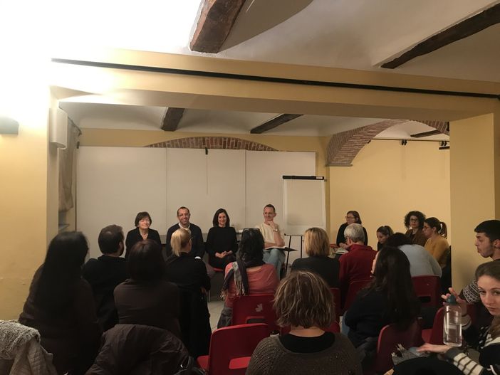 "ConTatti generativi", percorso di sostegno al Tappeto Volante di via Aliberti "ConTatti generativi", percorso di sostegno al Tappeto Volante di via Aliberti