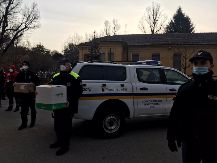 La protezione civile di Asti ritira i vaccini