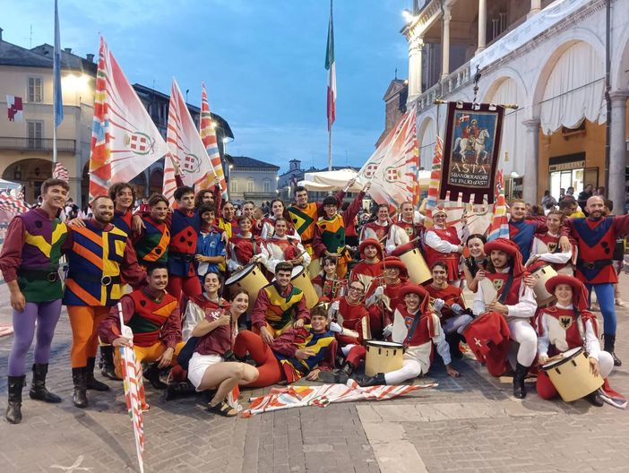 Musici e sbandieratori dell'Asta