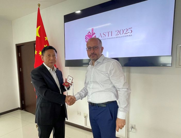 Scambi commerciali tra Asti e Pechino: crescente interesse per i prodotti di alta qualità