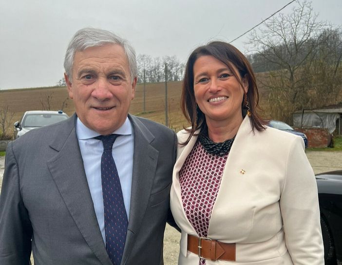La consigliera Biglia con il vicepresidente del Consiglio e ministro degli Affari Esteri, nonché leader di Forza Italia, Antonio Tajani