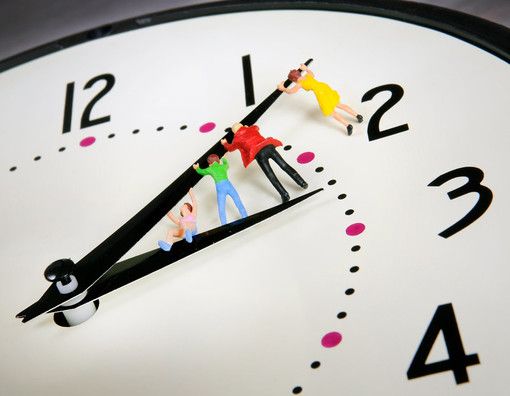 Torna l'ora legale, orologi avanti di sessanta minuti Torna l'ora legale, orologi avanti di sessanta minuti