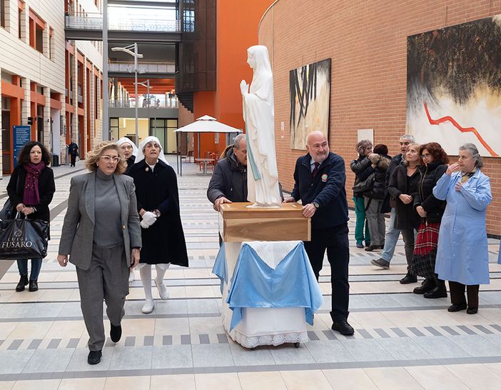 Tappa astigiana per il pellegrinaggio dell'effige della Madonna di Lourdes Tappa astigiana per il pellegrinaggio dell'effige della Madonna di Lourdes