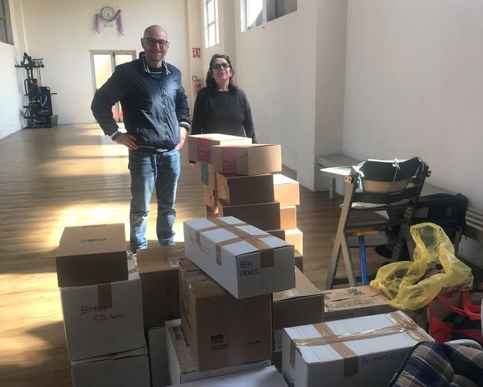 Da Rava e Fava alimenti e vestiti per bambini verso la Fondazione 'Corte delle madri'
