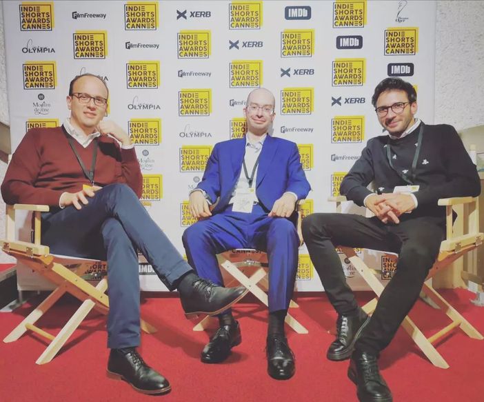 Foto tratta dalla pagina Facebook di Larvae Foto tratta dalla pagina Facebook di Larvae