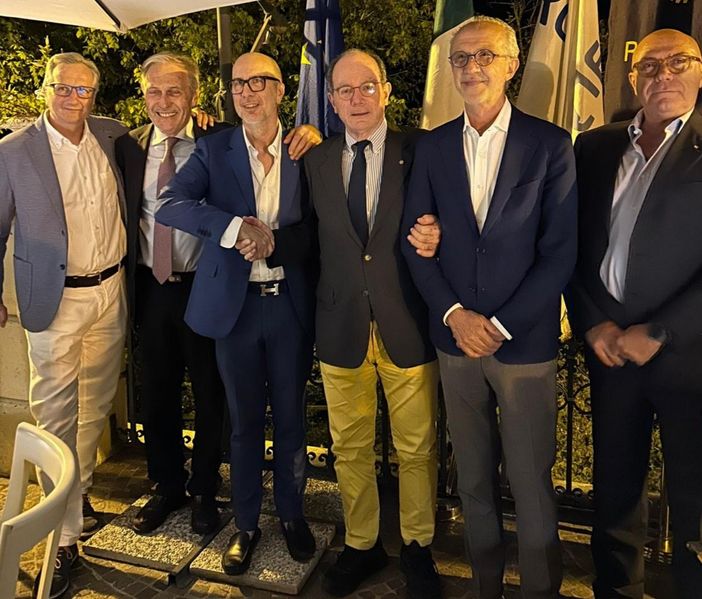 I cinquant'anni della cardiologia astigiana raccontati al Rotary I cinquant'anni della cardiologia astigiana raccontati al Rotary