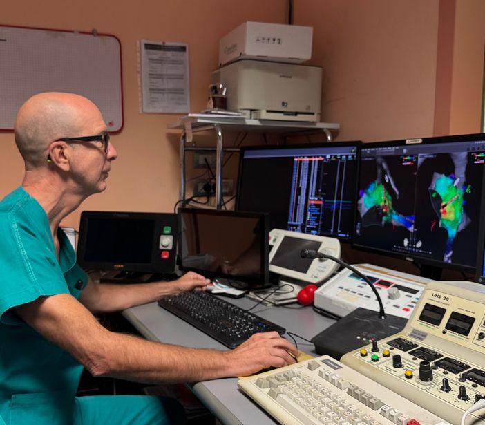 Il dottor Scaglione, primario della Cardiologia dell'ospedale di Asti
