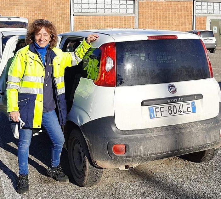 In pensione la 'storica' postina di Villanova d'Asti dopo 35 anni di lavoro In pensione la 'storica' postina di Villanova d'Asti dopo 35 anni di lavoro