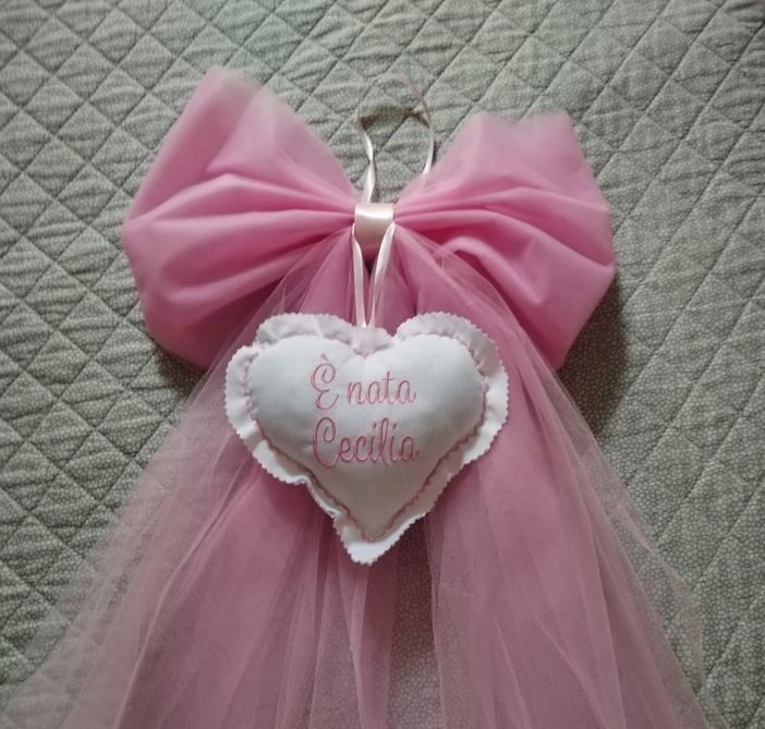 'Fiocco rosa' in casa di un noto barbiere astigiano