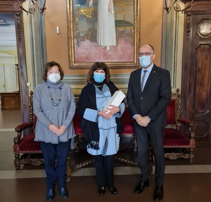 La dottoressa Gianino con il sindaco Rasero e l'assessore Cotto La dottoressa Gianino con il sindaco Rasero e l'assessore Cotto