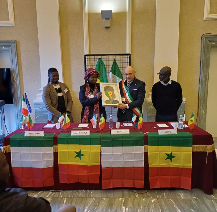 La sindaca di Golf Sud, il municipio più popoloso di Dakar, in visita ad Asti