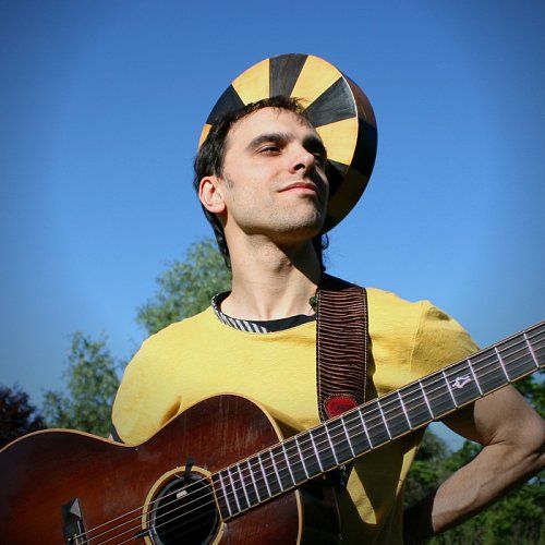 Al Diavolo Rosso la musica di Orlando Manfredi