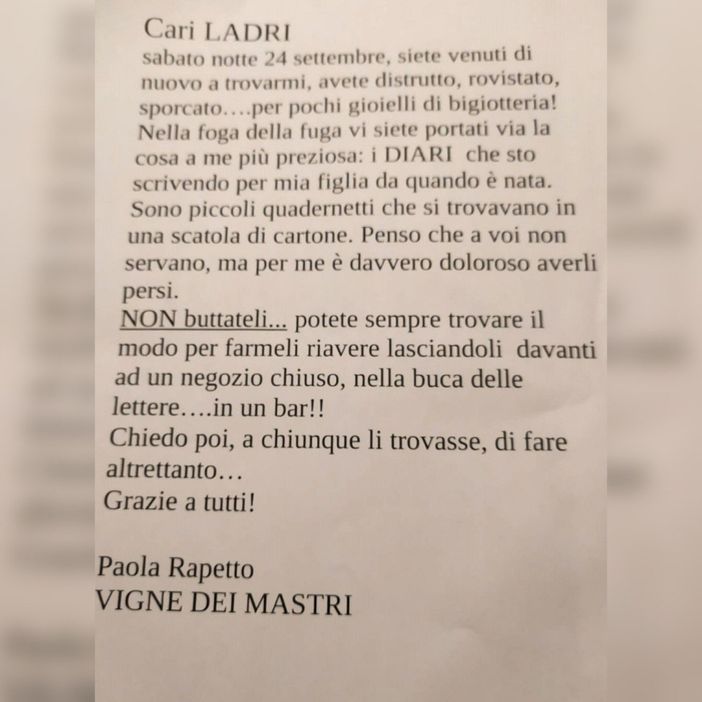 "I ladri mi hanno portato via ciò che avevo di più caro: i diari con la vita di mia figlia da quando è nata" "I ladri mi hanno portato via ciò che avevo di più caro: i diari con la vita di mia figlia da quando è nata"